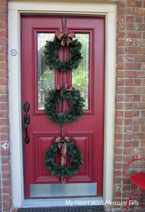 Christmas Decorating on a Budget - Fun Ideas