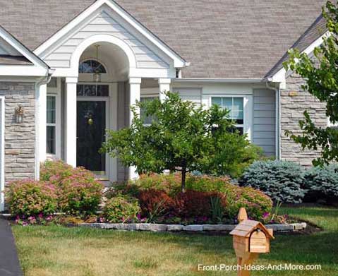 Lewis Center Ohio | Front Yard Landscaping | Front Porch Designs
