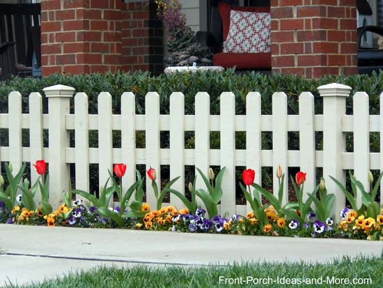 Picket Fence Ideas for Instant Curb Appeal