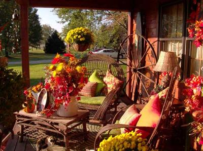 Autumn Porch Decorating Contest Entries | Autumn Decorating