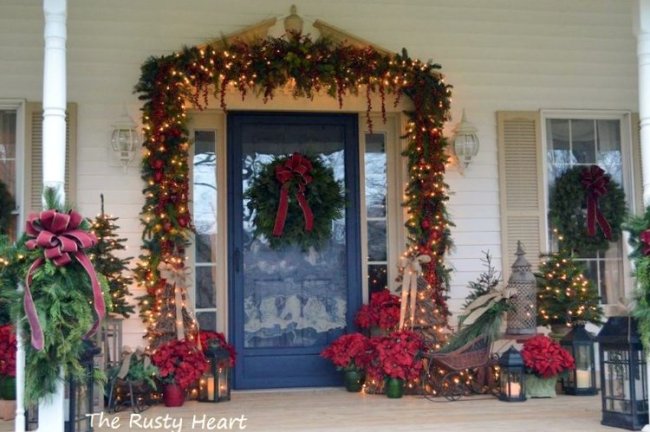 Elegant Christmas Decorating Ideas For You Magical Christmas Front Porch Decorations