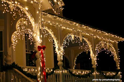 Christmas light ideas - beautiful icicle lights