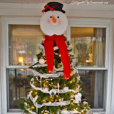 Snowman Christmas tree from Cottage at the Crossroads