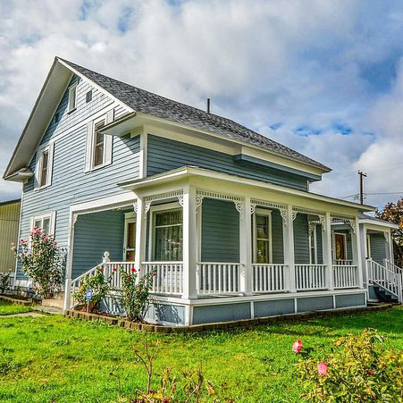 beautiful country front porch