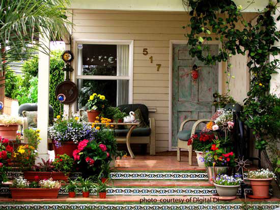 the tile steps make this porch very appealing