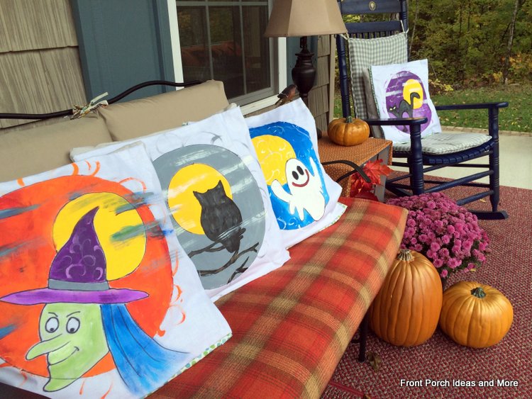 Halloween pillow toppers we painted.