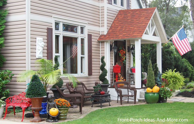 Remodeled Front Porch With Plenty Of Sapce