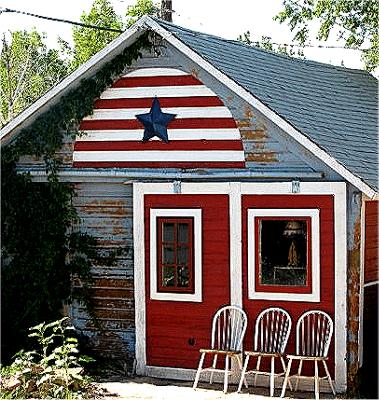 Paul's patriotic porch in Colorado