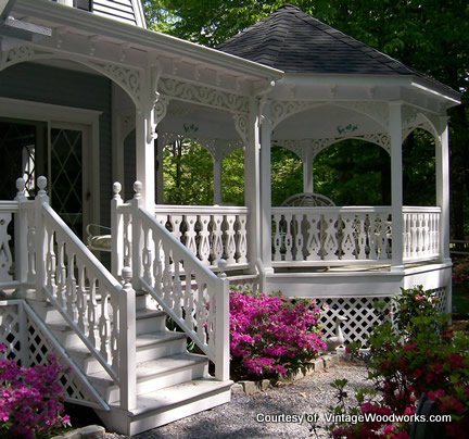 Courtesy of VintageWoodworks.com