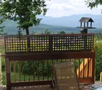 mobile home privacy using wood lattice panels