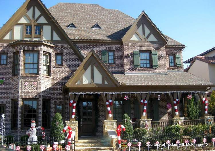 Candy cane decorations in Christmas decor