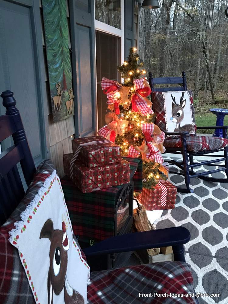 Our Christmas porch 2020