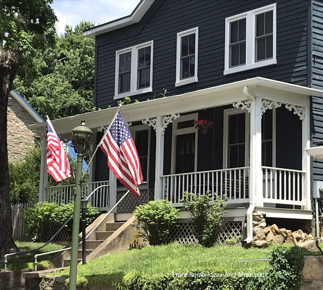 porch columsn with brackets