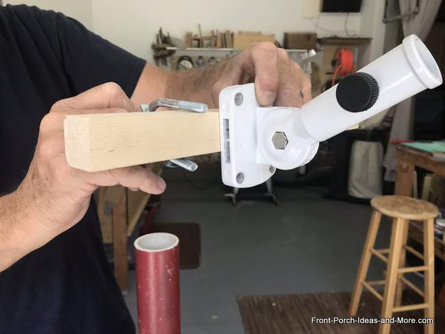 how to hang flag on post