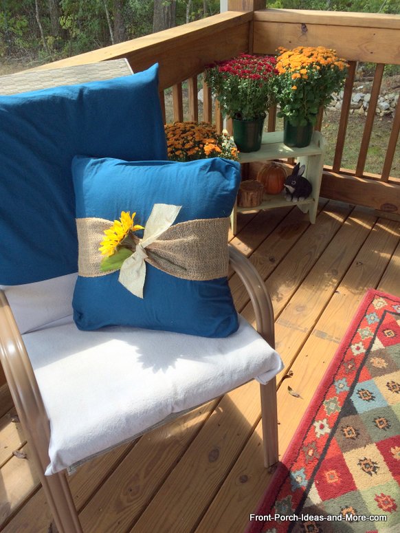 No sew pillow covers that are super easy to make especially when your pillows are more for show than anything else