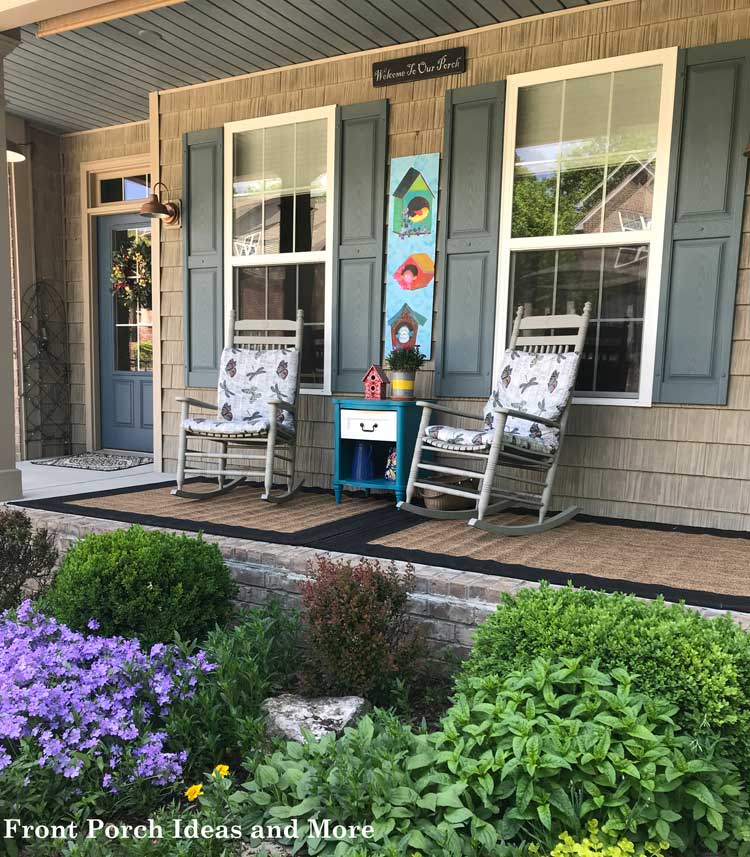 front porch with nice outdoor rugs