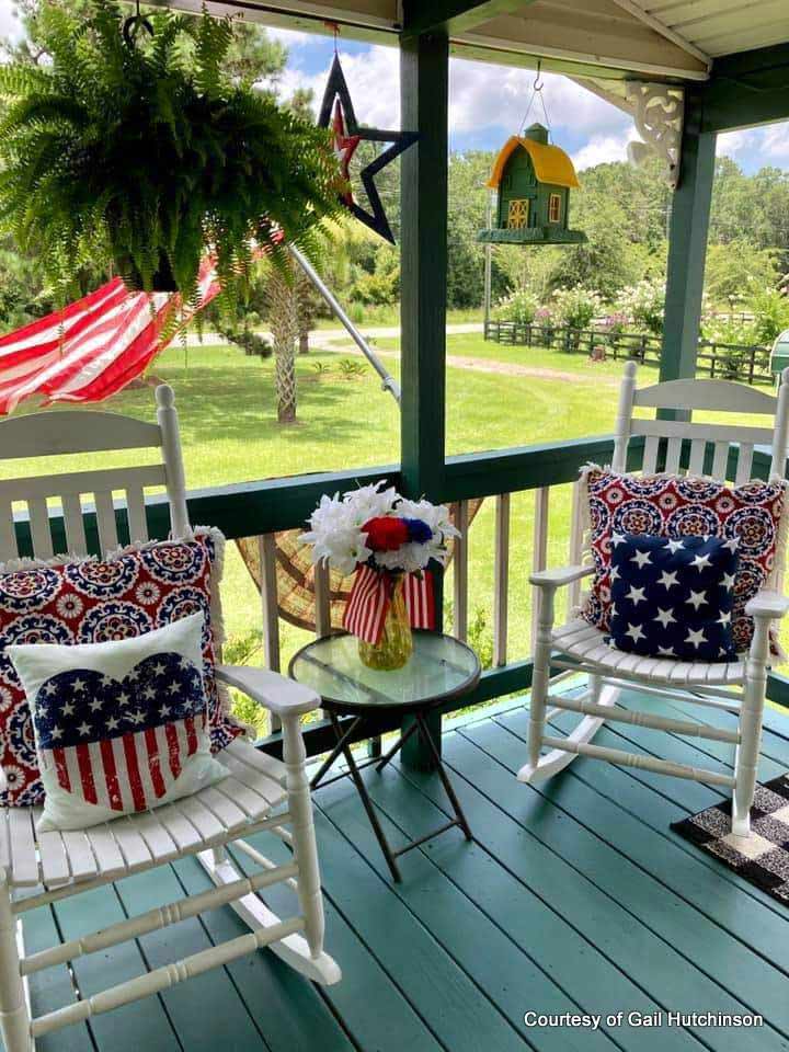 Gail's mobile home porch decorated in a patriotic fashion