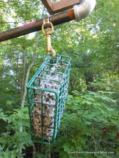 suet feeder assembly