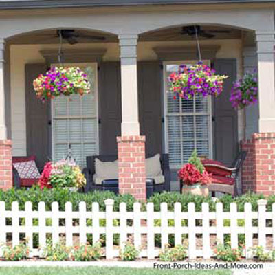 porch with romanesque style porch columns