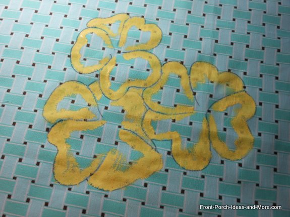 yellow pansy painting for our spring pillow toppers